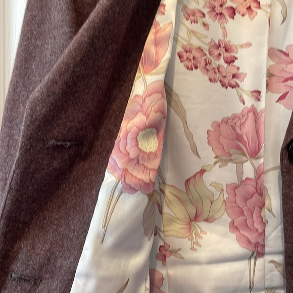 Plum wool blazer, slightly cropped in length - Picture 4 of 5